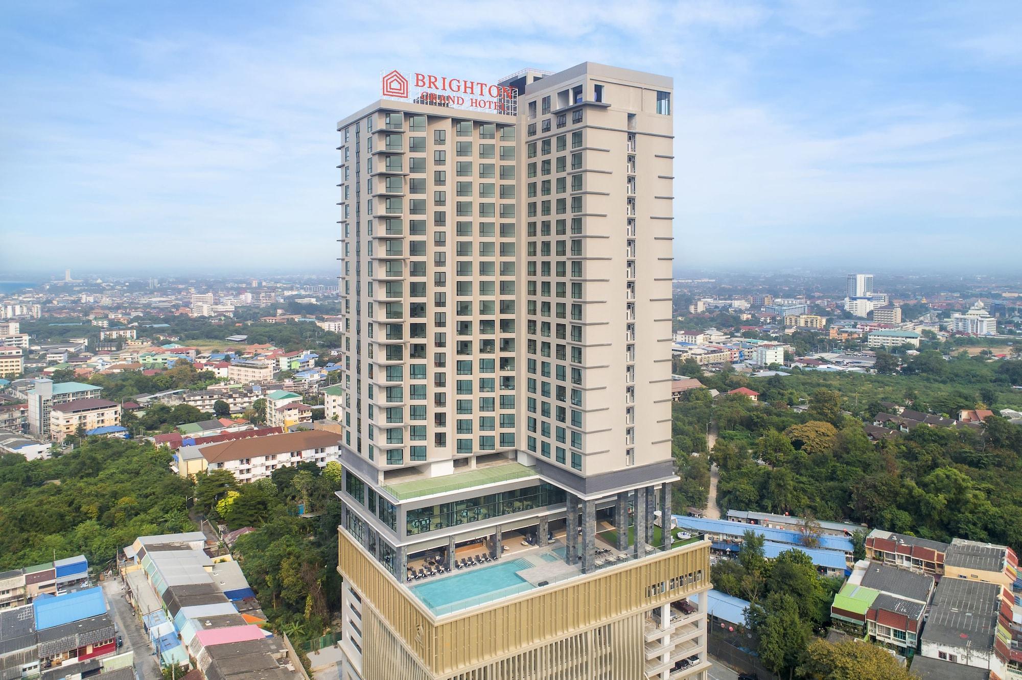 Brighton Grand Hotel Pattaya - Sha Extra Plus Exterior photo